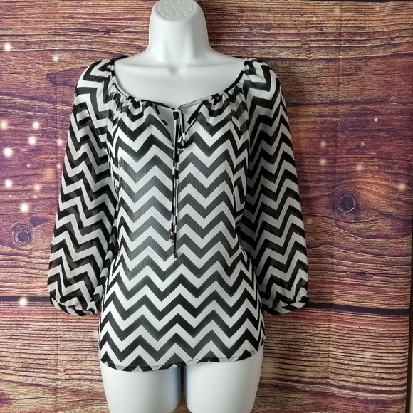 Ana, Black  and white , women blouse,  size P/S. - Picture 4 of 6